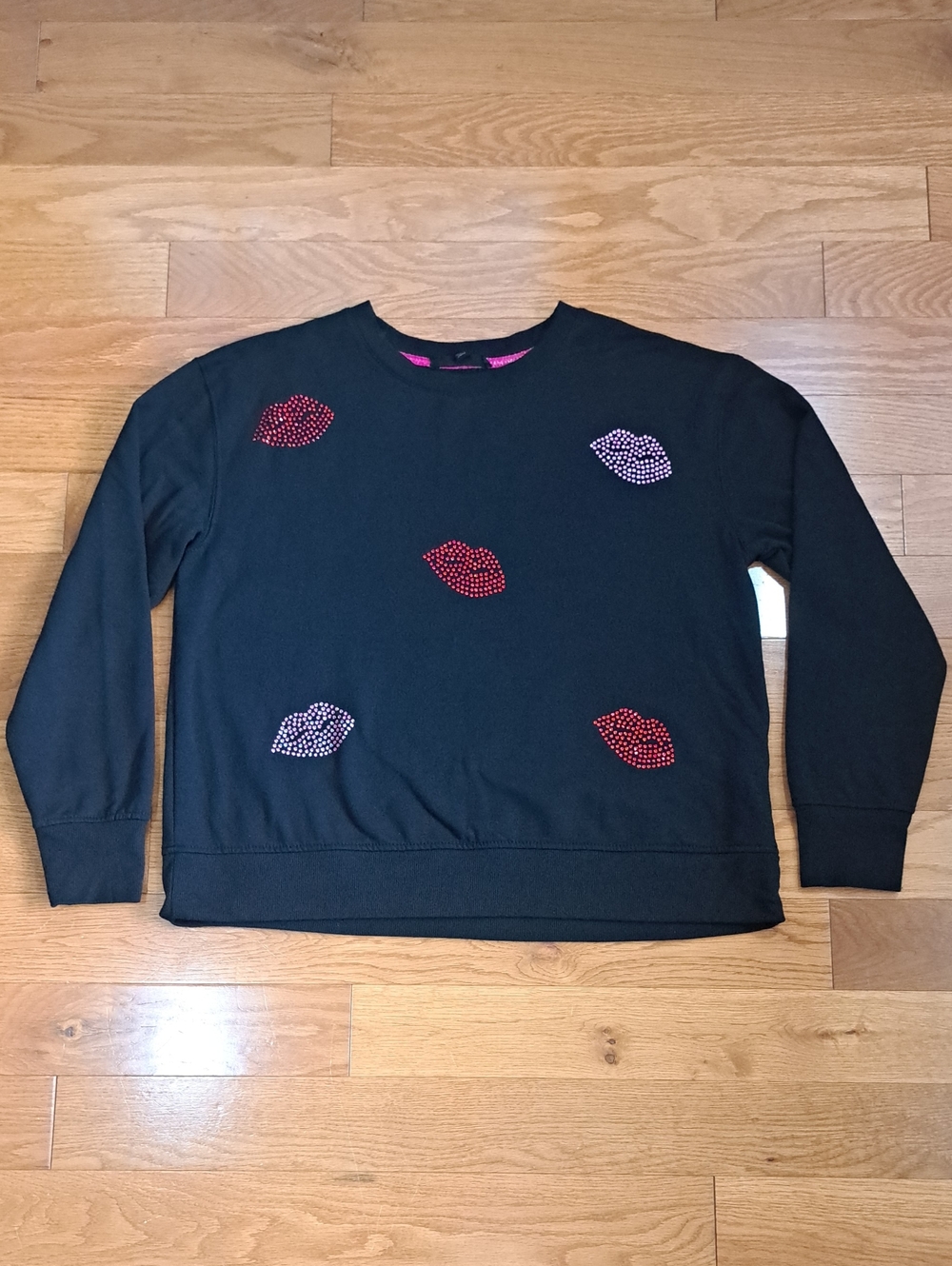 Jane And Delancey Black Crewneck  with Red and Pink Lip  Embellishments